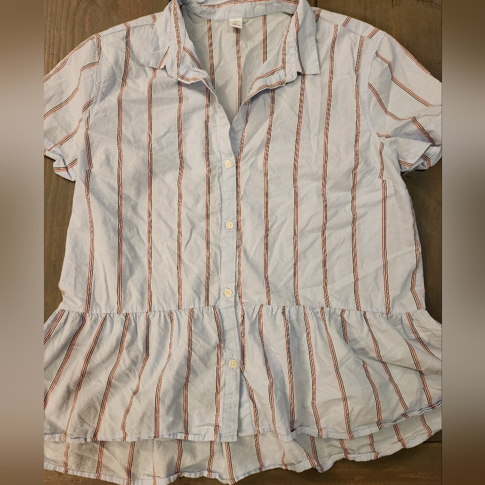 Old Navy Blue and Red Striped Button Down Shirt